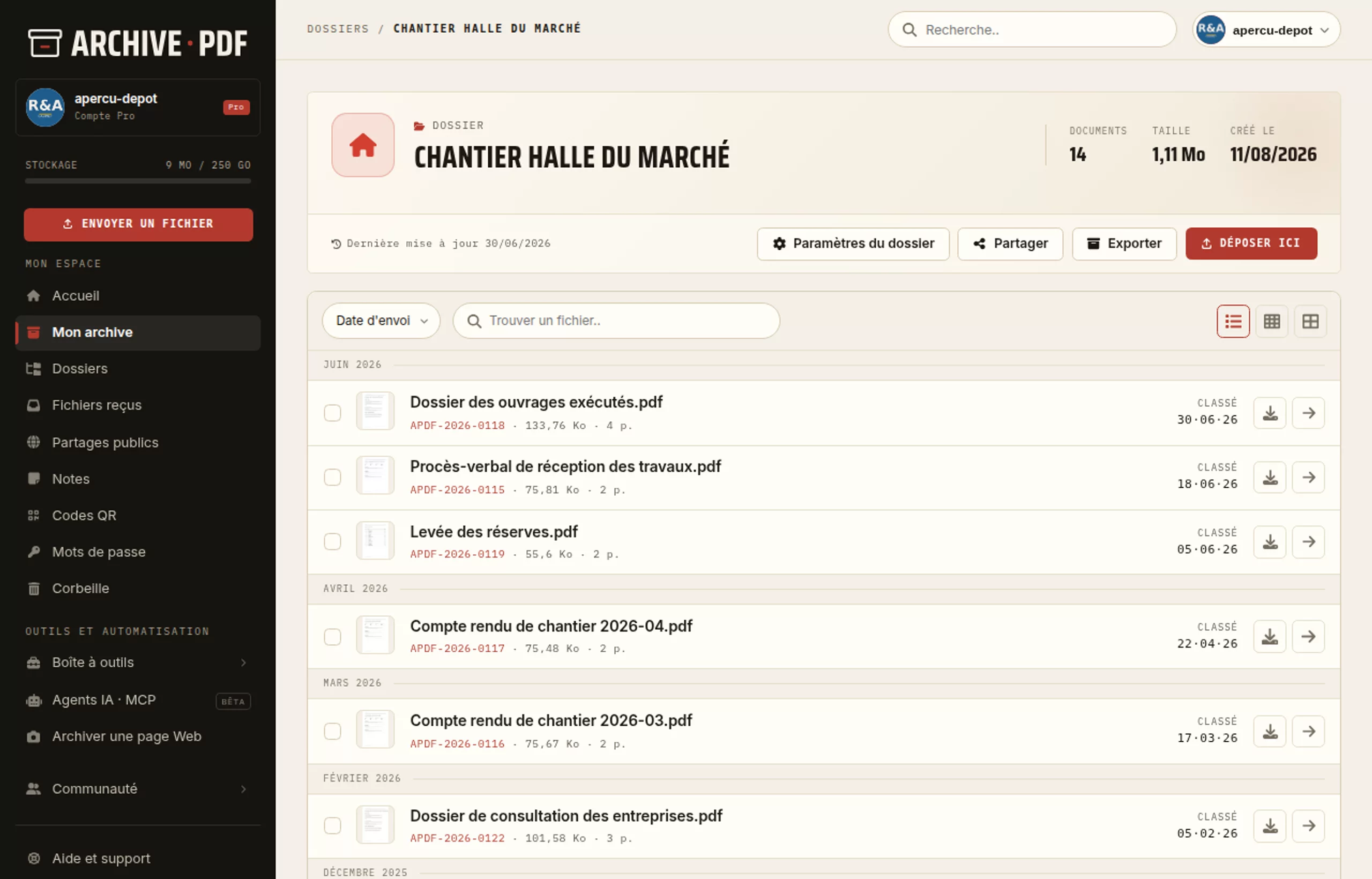 Archiver le dossier d'un chantier d'architecte: esquisse, avant-projets, permis de construire, comptes rendus de chantier et dossier des ouvrages exécutés.