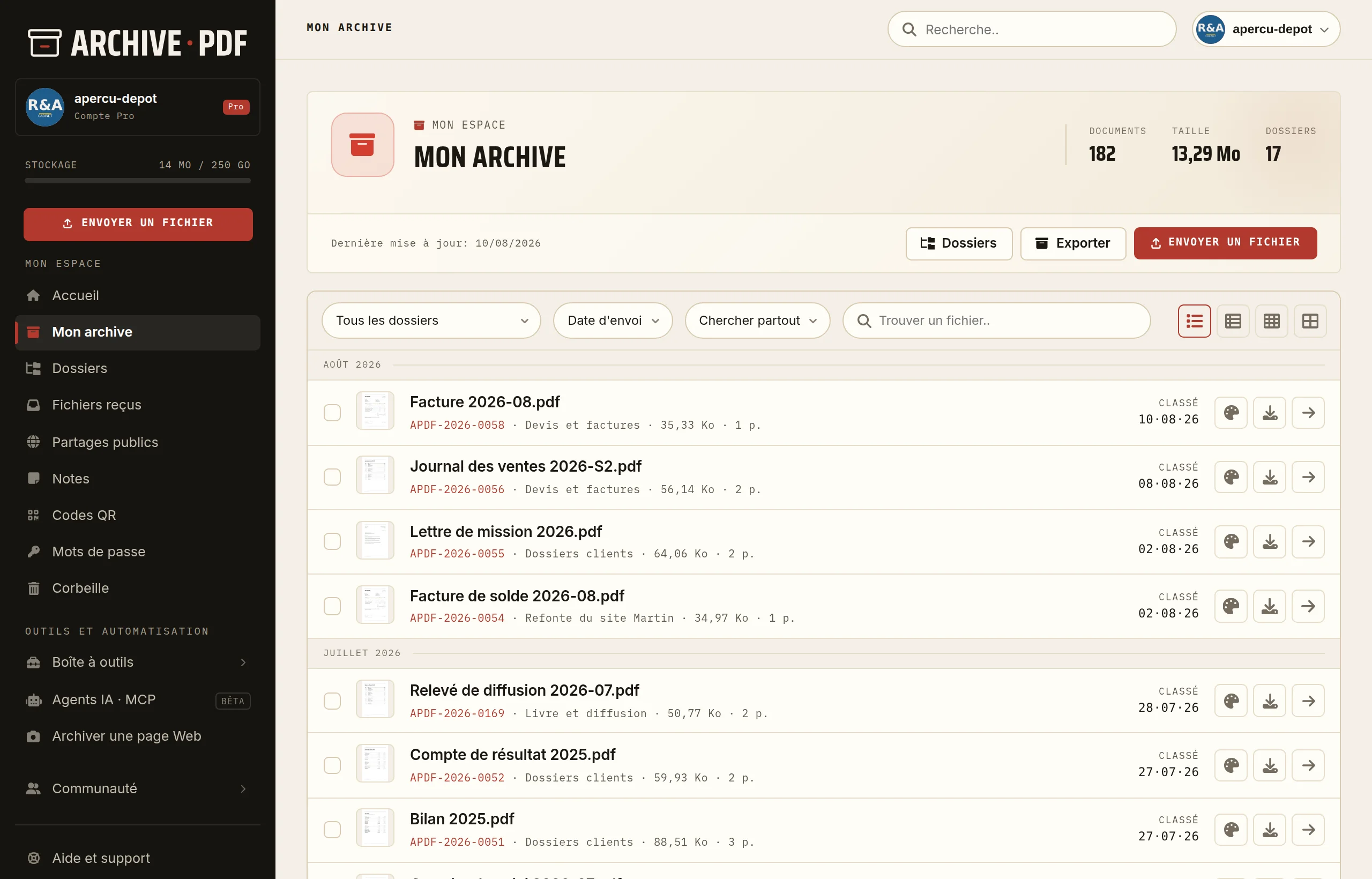 Gestionnaire de fichiers PDF en vue liste: nom, dossier, poids, nombre de pages et date de dépôt de chaque document archivé.